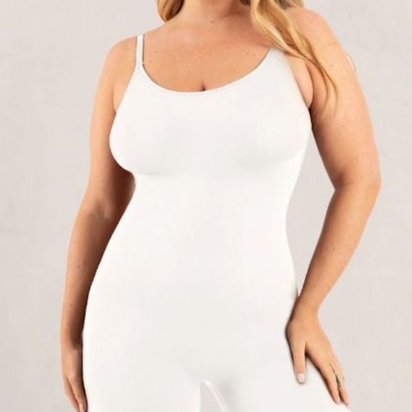 Bodysuit met ronde hals tot halverwege het dijbeen